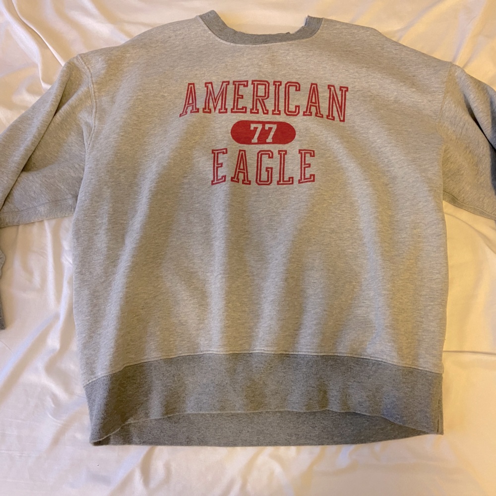 American Eagle Grey Sweatshirt